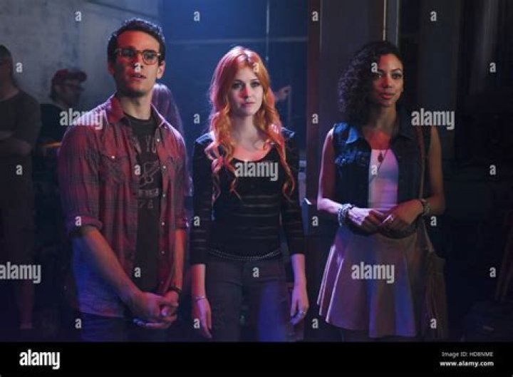 ALBERTO ROSENDE, KATHERINE MCNAMARA, SHAILENE GARNETT – Celeb Secrets