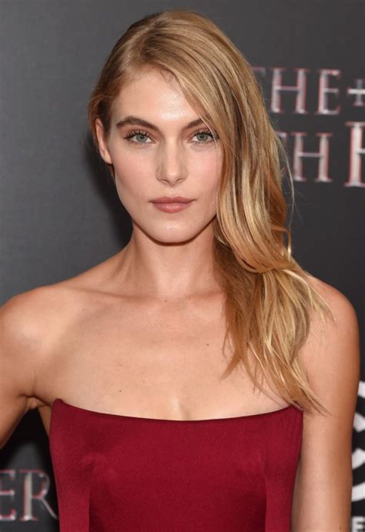 Allegra Carpenter Height, Weight, Age, Body Statistics