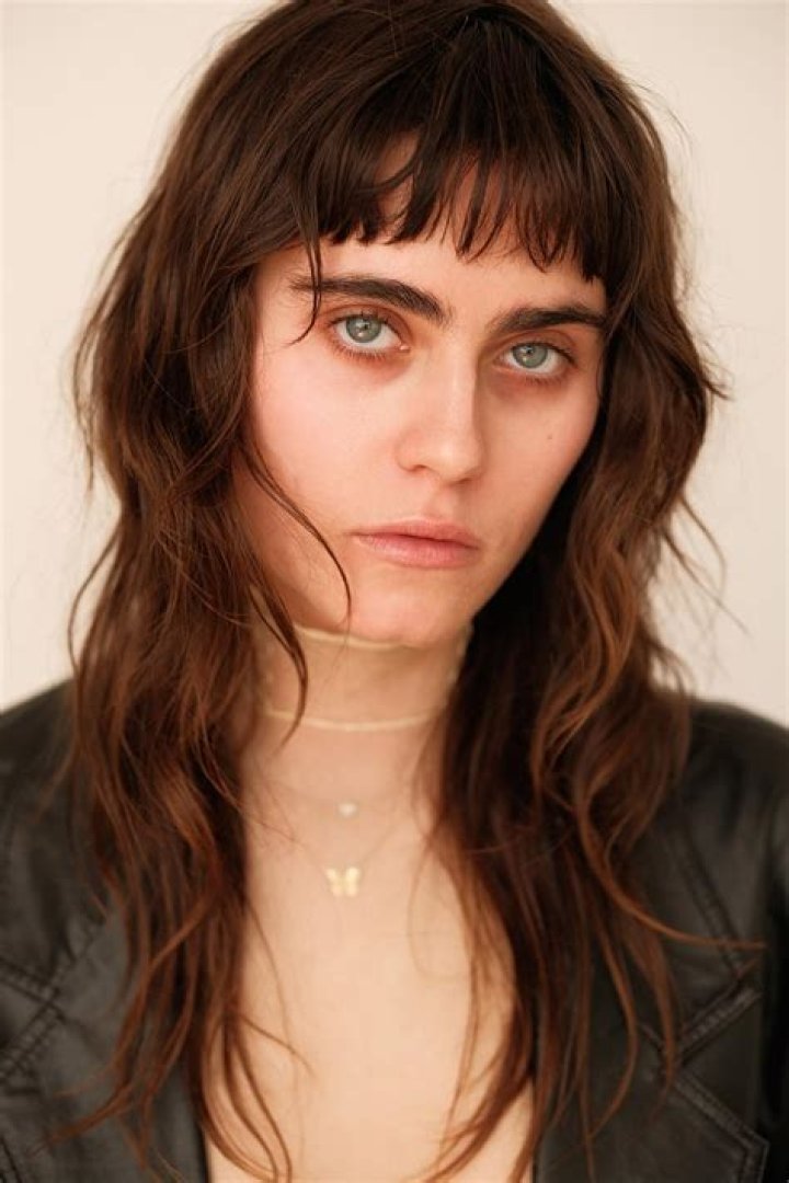 Ally Ioannides Height, Weight, Age, Boyfriend, Family, Facts, Biography