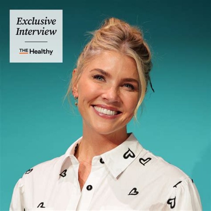 Amanda Kloots Height, Weight, Age, Family, Biography, Spouse