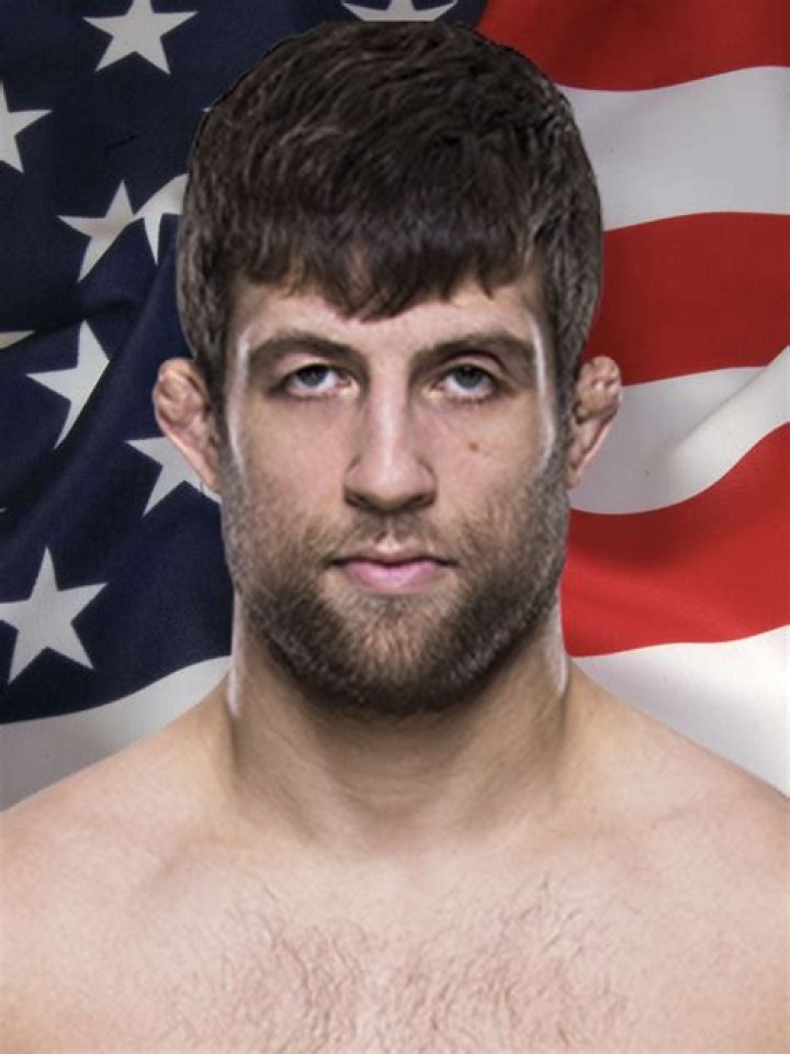 Andrew Sanchez UFC Stats, Salary, Next Fight, Relationship, Girlfriend, Family