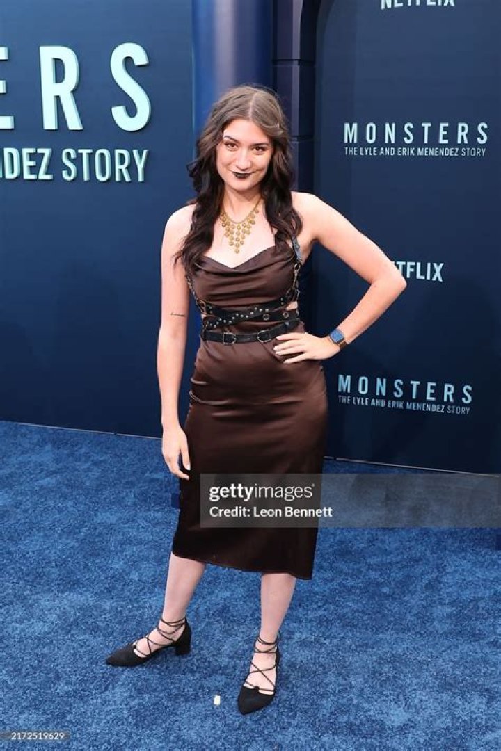 Anna Brisbin Height, Weight, Age, Body Statistics