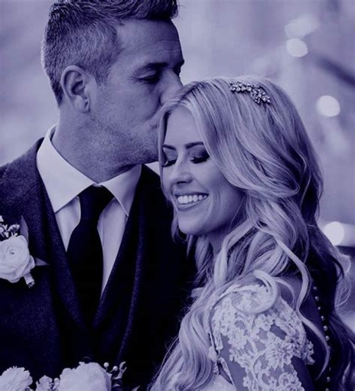 Ant Anstead Wife, Married, Children, Divorce, Net Worth, Wiki, Bio