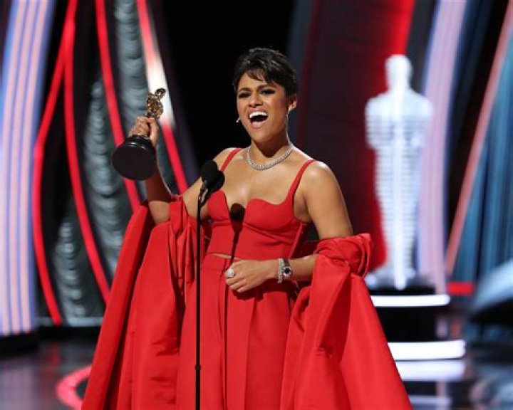 Ariana DeBose Tells Dreamers ‘There is a Place for Us’ During Her Oscars Acceptance Speech – Celeb Secrets