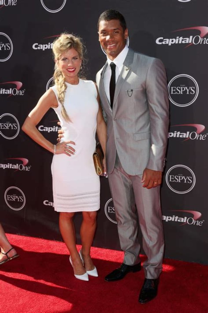 Ashton Meem Net Worth | Celebrity Net Worth