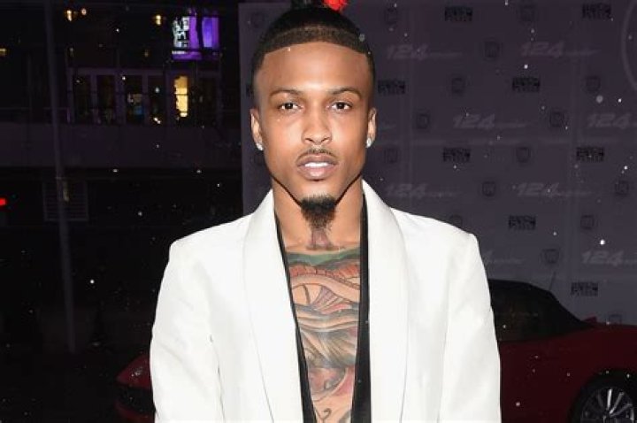 August Alsina Height, Weight, Age, Girlfriend, Family, Facts, Biography
