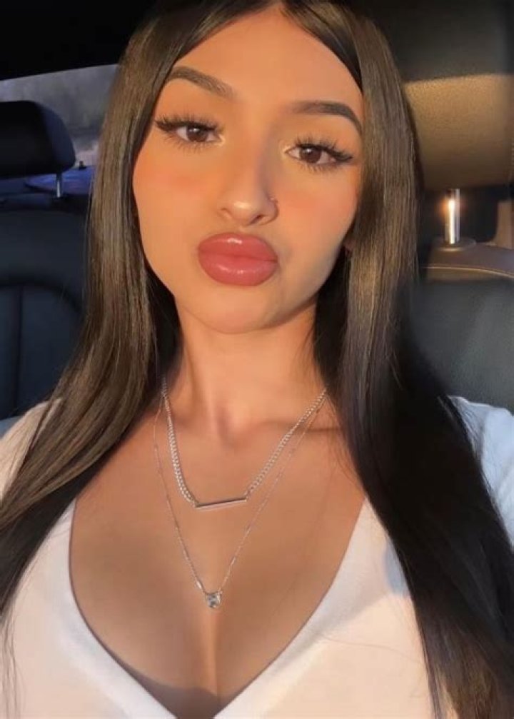 bby.ayelen Height, Weight, Age, Boyfriend, Family