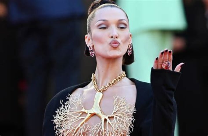 Bella Hadid Joins Kin Euphorics as the Co-Founder and Partner – Celeb Secrets