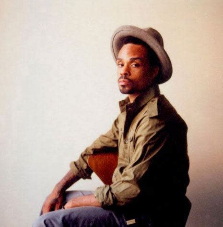 Bilal (American Singer) Height, Weight, Age, Body Statistics