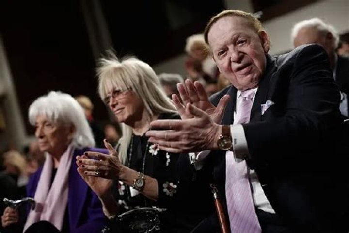 Casino Multi-Billionaire Sheldon Adelson Is Trying To Lure The Raiders To Las Vegas  