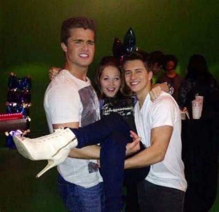 BILLY UNGER, SPENCER BOLDMAN, KELLI BERGLUND – Celeb Secrets