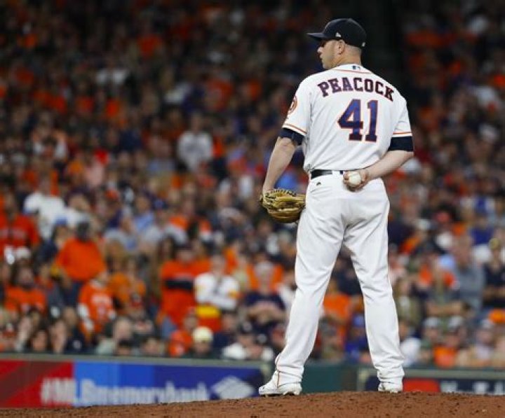 Brad Peacock- the Astros pitcher, has $5 Million Net worth; Is he Married?