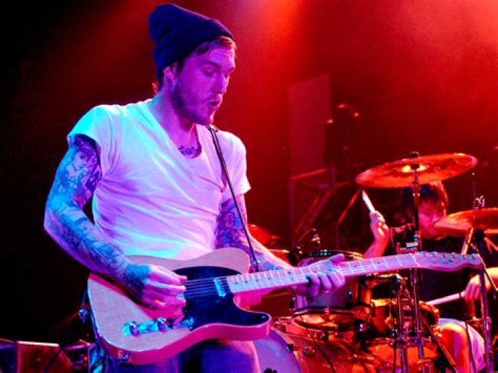 Brian Fallon Height, Weight, Family, Facts, Spouse, Education, Biography