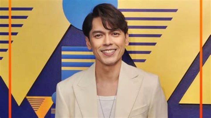 Carlo Aquino Height, Weight, Age, Girlfriend, Family, Facts, Biography