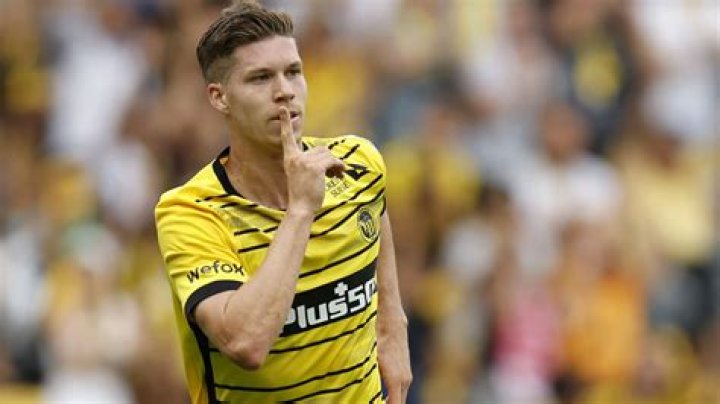 Cedric Jan Itten Bio, Age, Net Worth, Salary, Market Value, Stats, Transfer, & Relationship