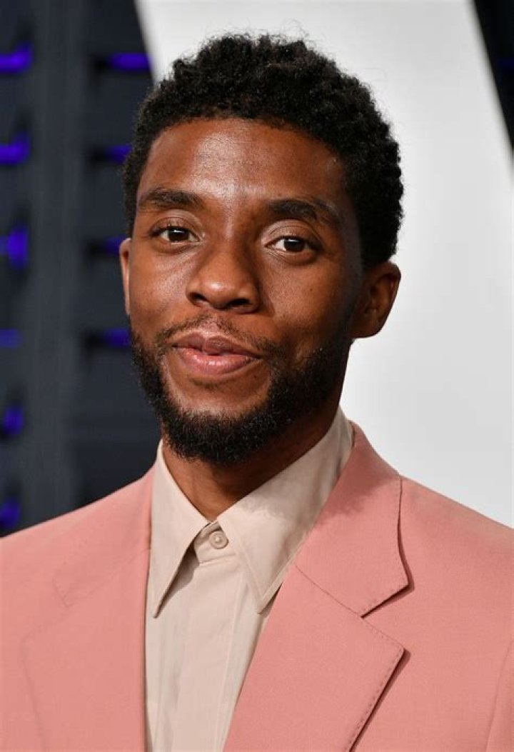 Chadwick Boseman Height, Weight, Age, Girlfriend, Family, Biography