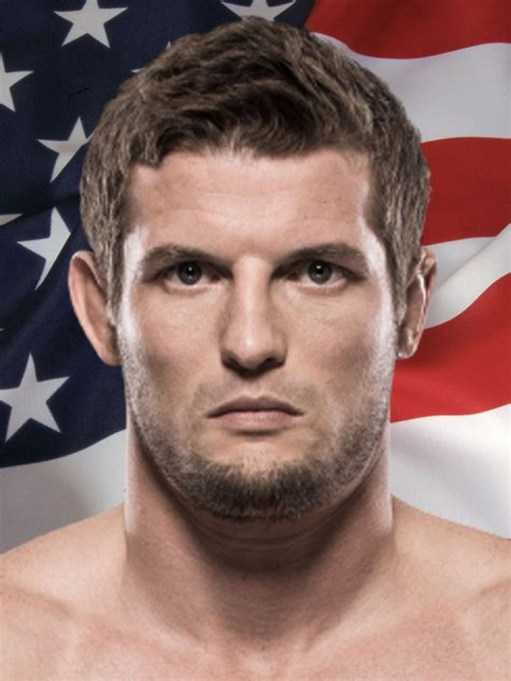 Chas Skelly's UFC and MMA Earnings; How much does he Earn per Fight in UFC?
