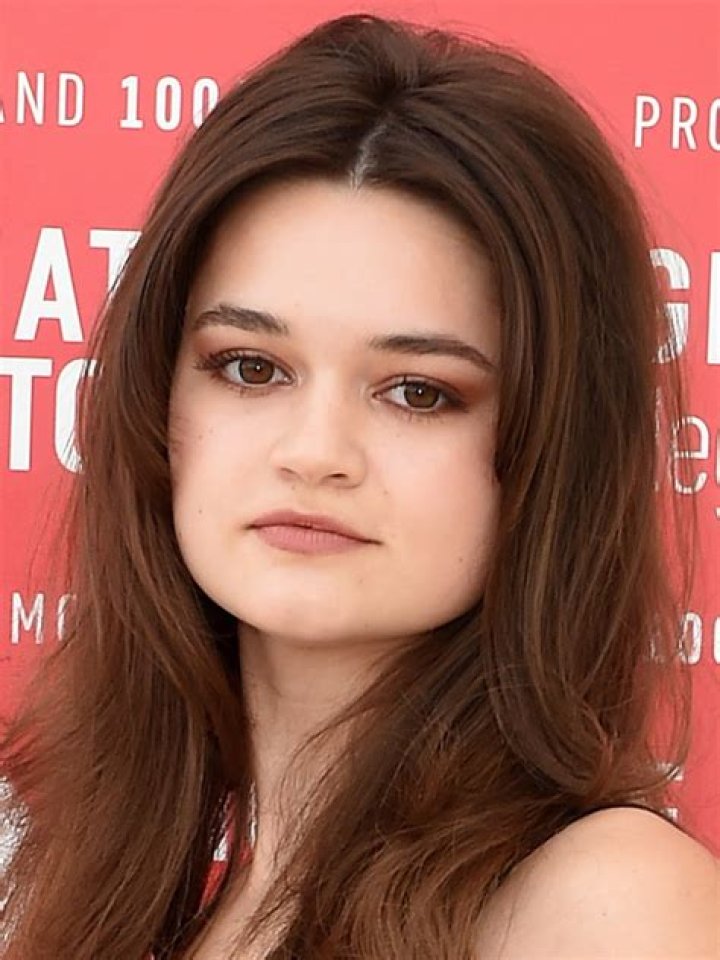 Ciara Bravo Height, Weight, Age, Boyfriend, Family, Facts, Biography