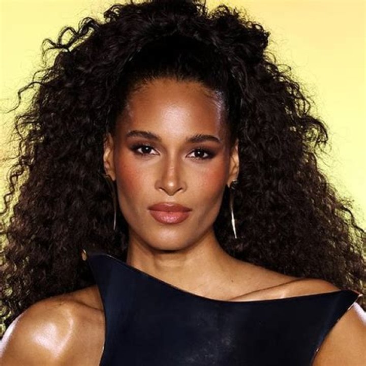 Cindy Bruna Height, Weight, Age, Boyfriend, Family, Facts, Biography