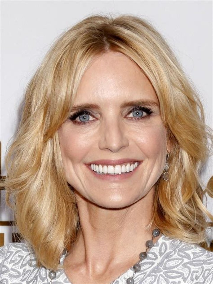Courtney Thorne-Smith Height, Weight, Age, Boyfriend, Family, Biography