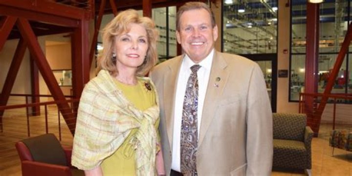 Darla Moore Net Worth | Celebrity Net Worth
