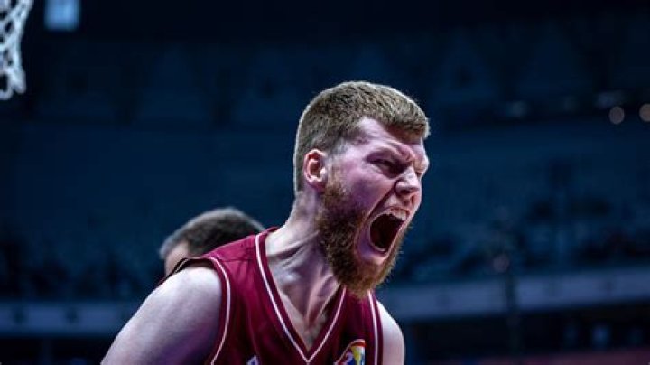 Davis Bertans, Biography, wiki, salary, net worth, contract, NBA, Basketball, Personal life, married, spouse, girlfriend, Affair,