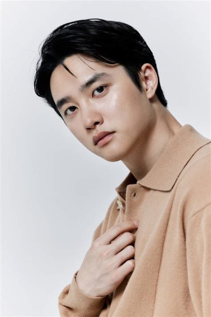 Do Kyung-soo (D.O.) Height, Weight, Age, Girlfriend, Family, Biography