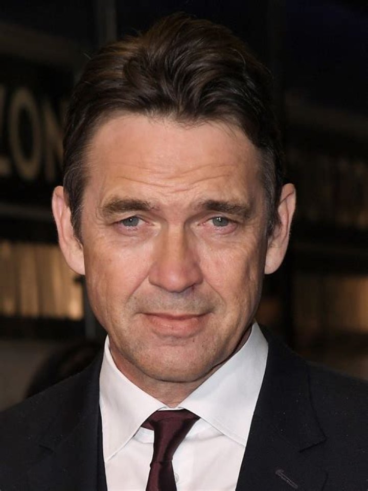 Dougray Scott Height, Weight, Family, Spouse, Education, Biography