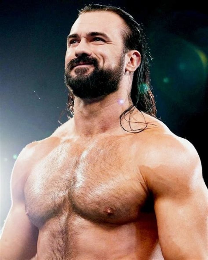 Drew McIntyre Biography, WWE, RAW, NXT, net worth, parents, Relationship, affair, Tv show, married