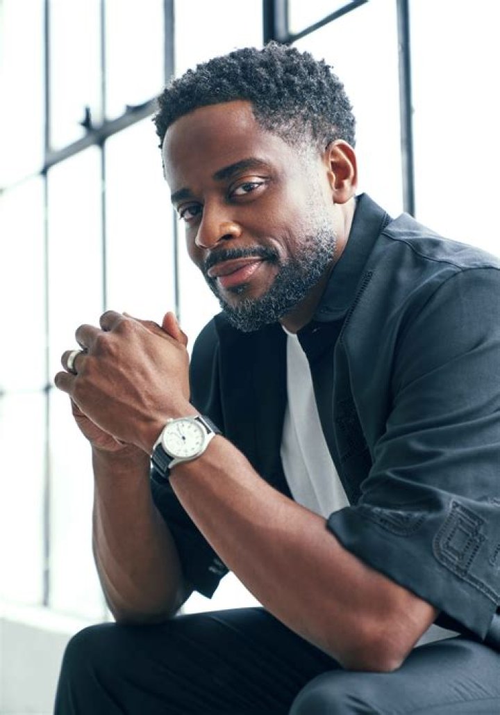 Dulé Hill Height, Weight, Age, Spouse, Children, Family, Facts, Biography