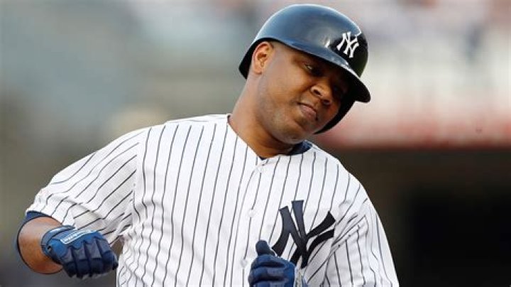 The famous baseball player, Edwin Encarnacion has an net worth over $50 million