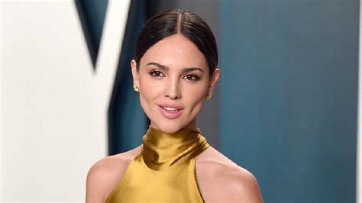 Eiza González Net Worth | Celebrity Net Worth