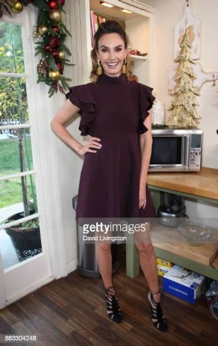 Elizabeth Chambers Height, Weight, Age, Spouse, Family, Biography