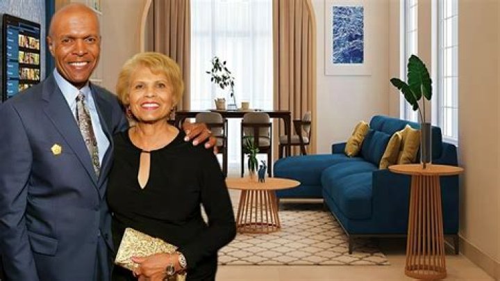 Gale Sayers Net Worth | Celebrity Net Worth