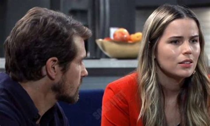 Maxie Calls Out Sasha And Cody For Interfering!