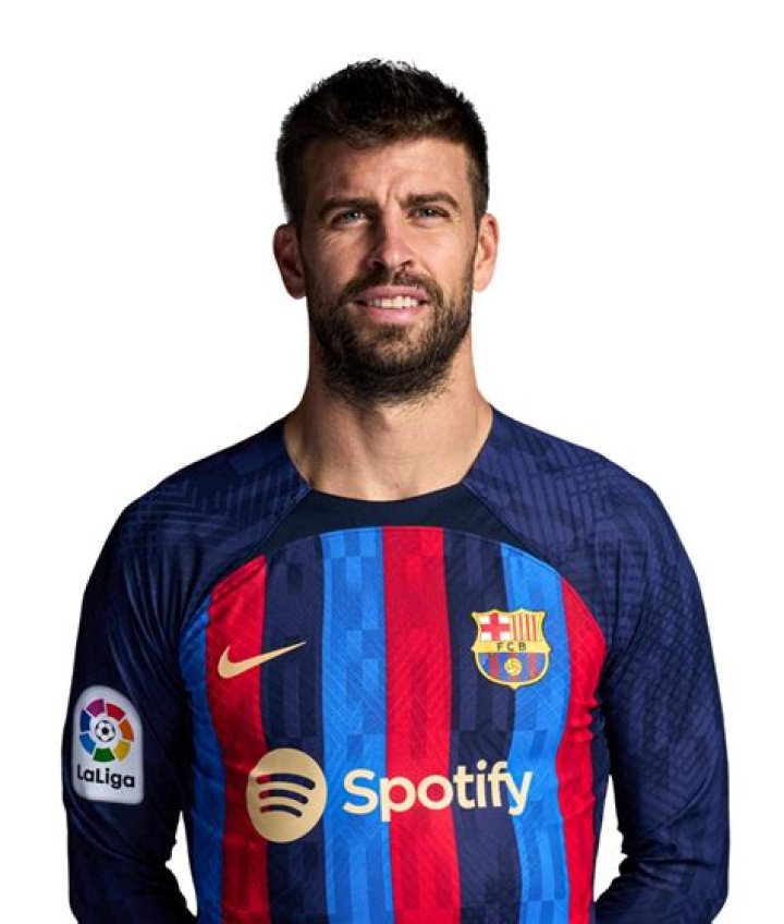 Gerard Piqué Height, Weight, Age, Spouse, Children, Facts, Biography