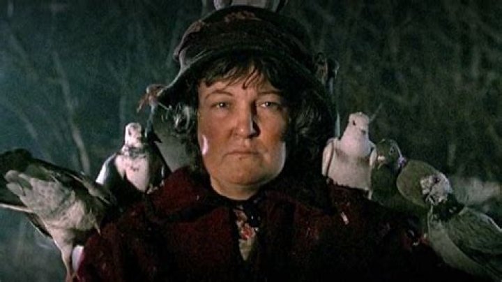 This Is What the Pigeon Lady From "Home Alone 2" Looks Like Now