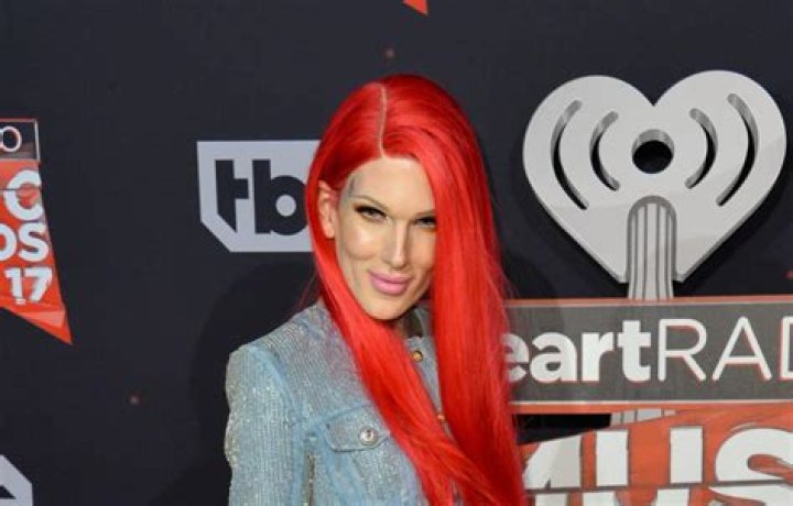 How Many Cars Does Jeffree Star Have?