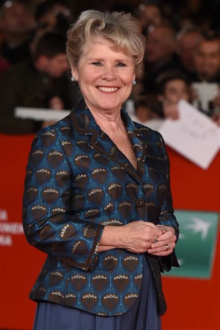 Imelda Staunton Height, Weight, Family, Spouse, Education, Biography