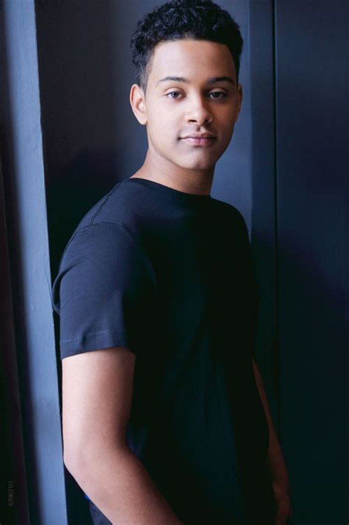 Isiah Hall Height, Weight, Age, Body Statistics