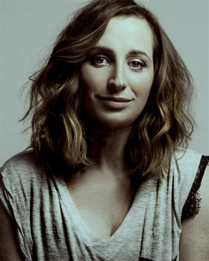 Isy Suttie Height, Weight, Age, Body Statistics