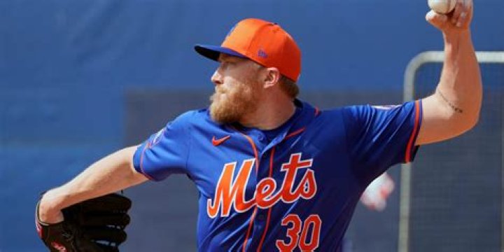 Jake Diekman Biography- MLB player, married, relationship, career, wife, children, age, height, affair, contract, stats, salary, net worth