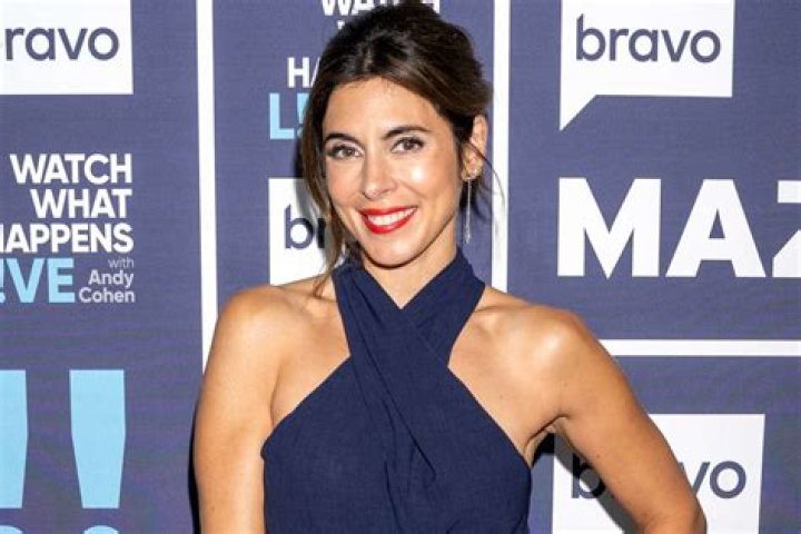 Jamie-Lynn Sigler Height, Weight, Age, Spouse, Family, Facts, Biography
