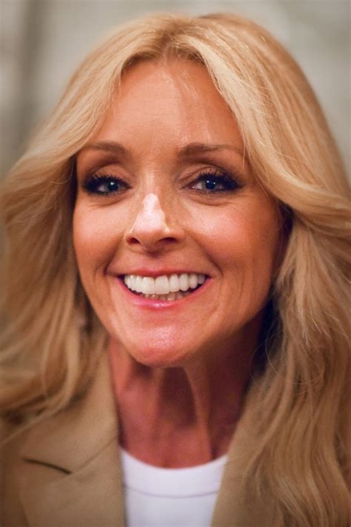 Jane Krakowski Height, Weight, Age, Boyfriend, Family, Facts, Biography