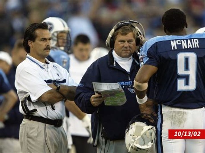 Jeff Fisher Bio - affair, married, spouse, salary, net worth, bio, career, children, nationality, divorce, wife, age, stats