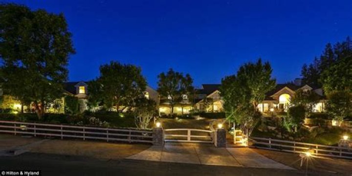 Jennifer Lopez Relists $12.5 Million Hidden Hills Home