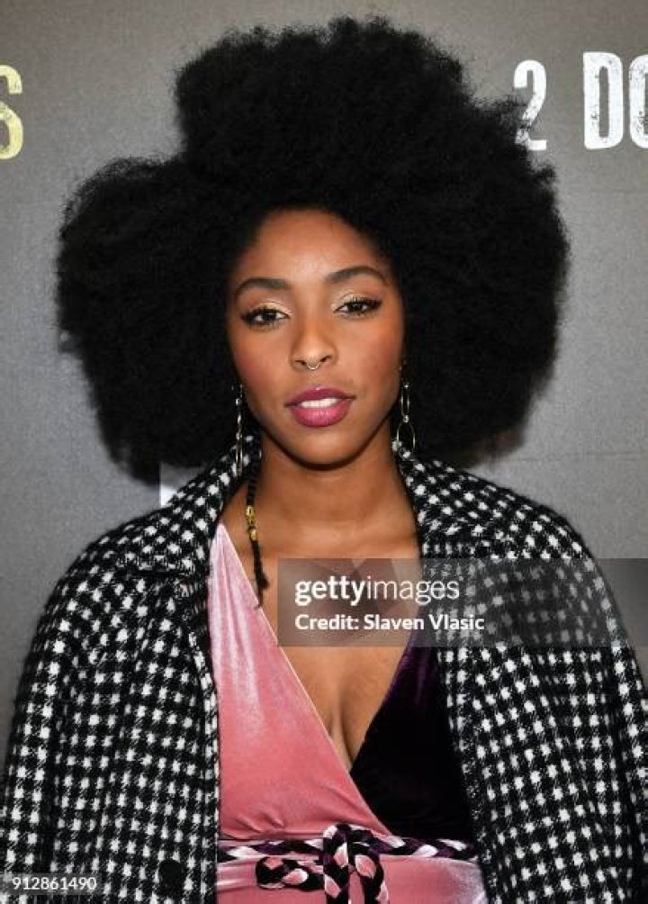 Jessica Williams (Actress) Height, Weight, Age, Family, Facts