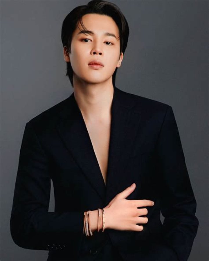Jimin Height, Weight, Age, Girlfriend, Family, Facts, Biography