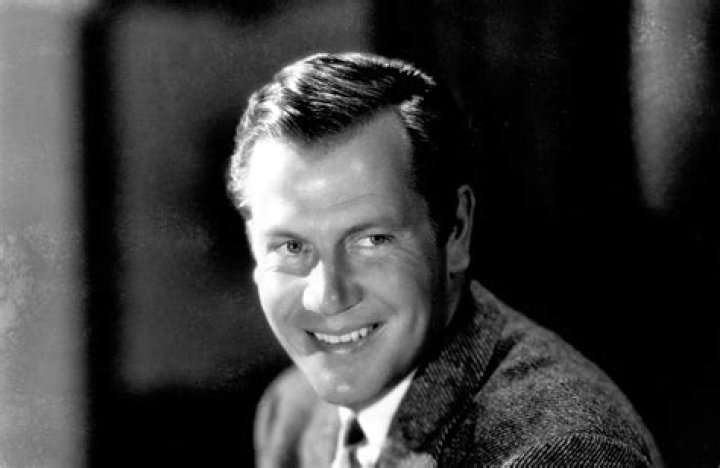 Joel McCrea Height, Weight, Age, Death, Family, Biography, Facts