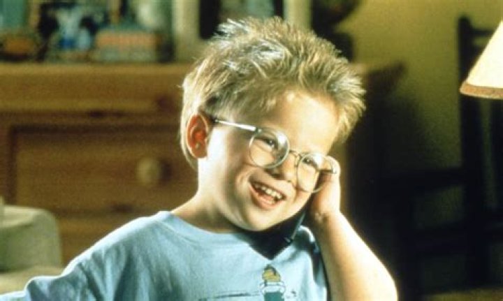 Jonathan Lipnicki Height, Weight, Age, Girlfriend, Family, Facts, Biography